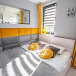 Wlodarska 4a Premium 아파트 *