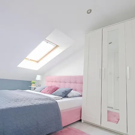 Wlodarska 4a Premium Apartmán *