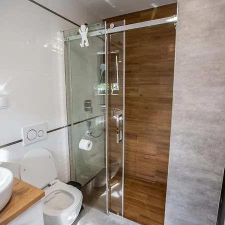 Wlodarska 4a Premium Apartmán