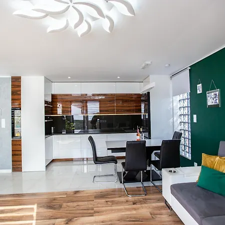 Wlodarska 4a Premium Apartmán