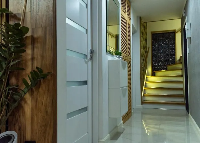 Wlodarska 4a Premium Apartman *